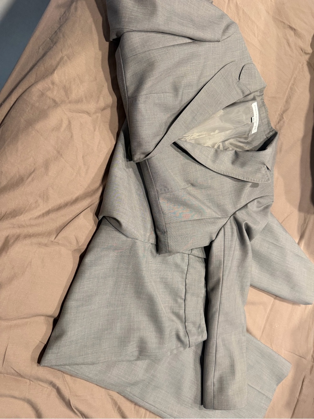 Jones New York Light Gray Vintage Two-Piece Suit Jacket and Trousers